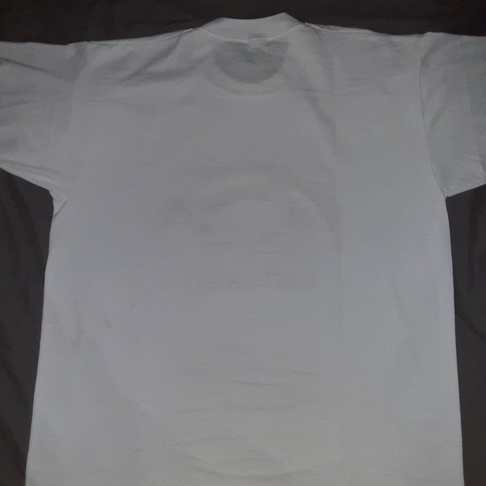 Chicago Rainbow Pride * White Tee * Large * - Picture 8 of 9